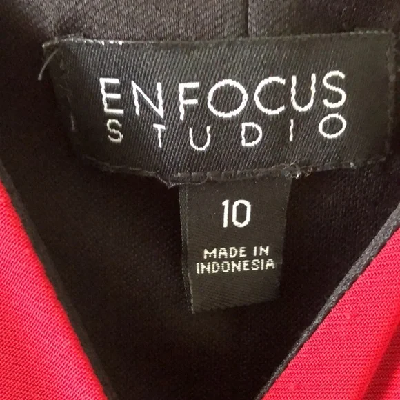 Enfocus Studio Red Dress - Picture 2 of 5